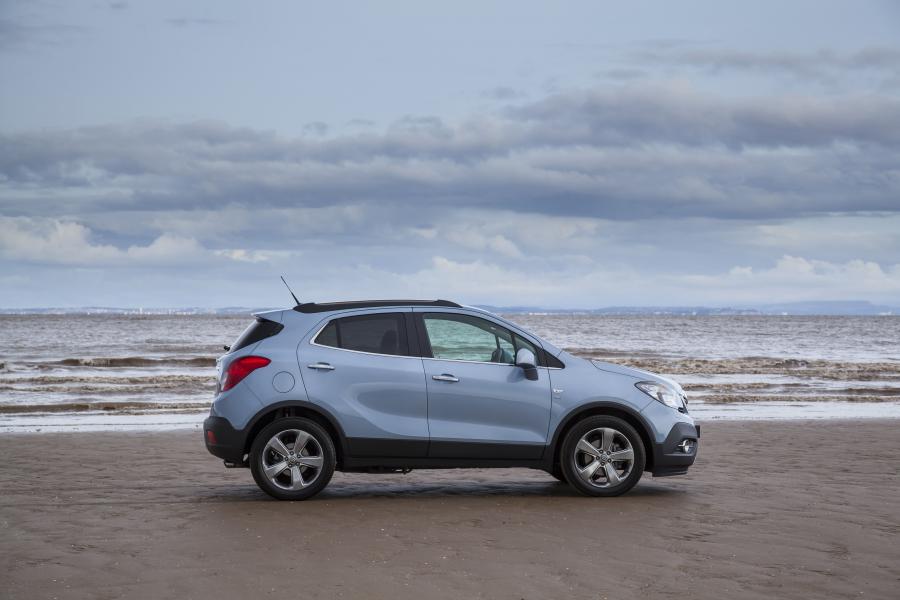  Vauxhall Mokka 2012 года  (фото 191 из 365)